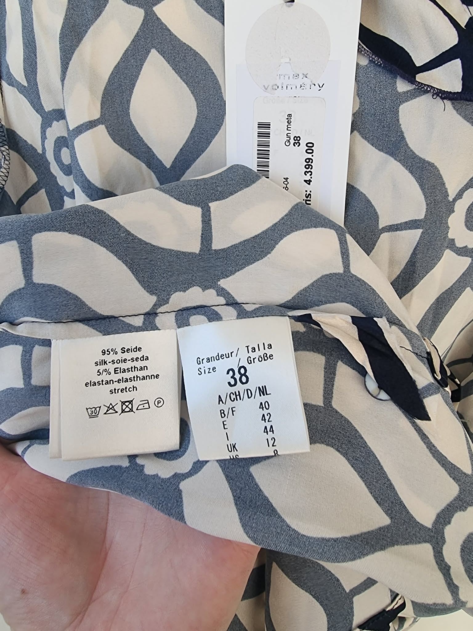 Rochie Max Volmáry