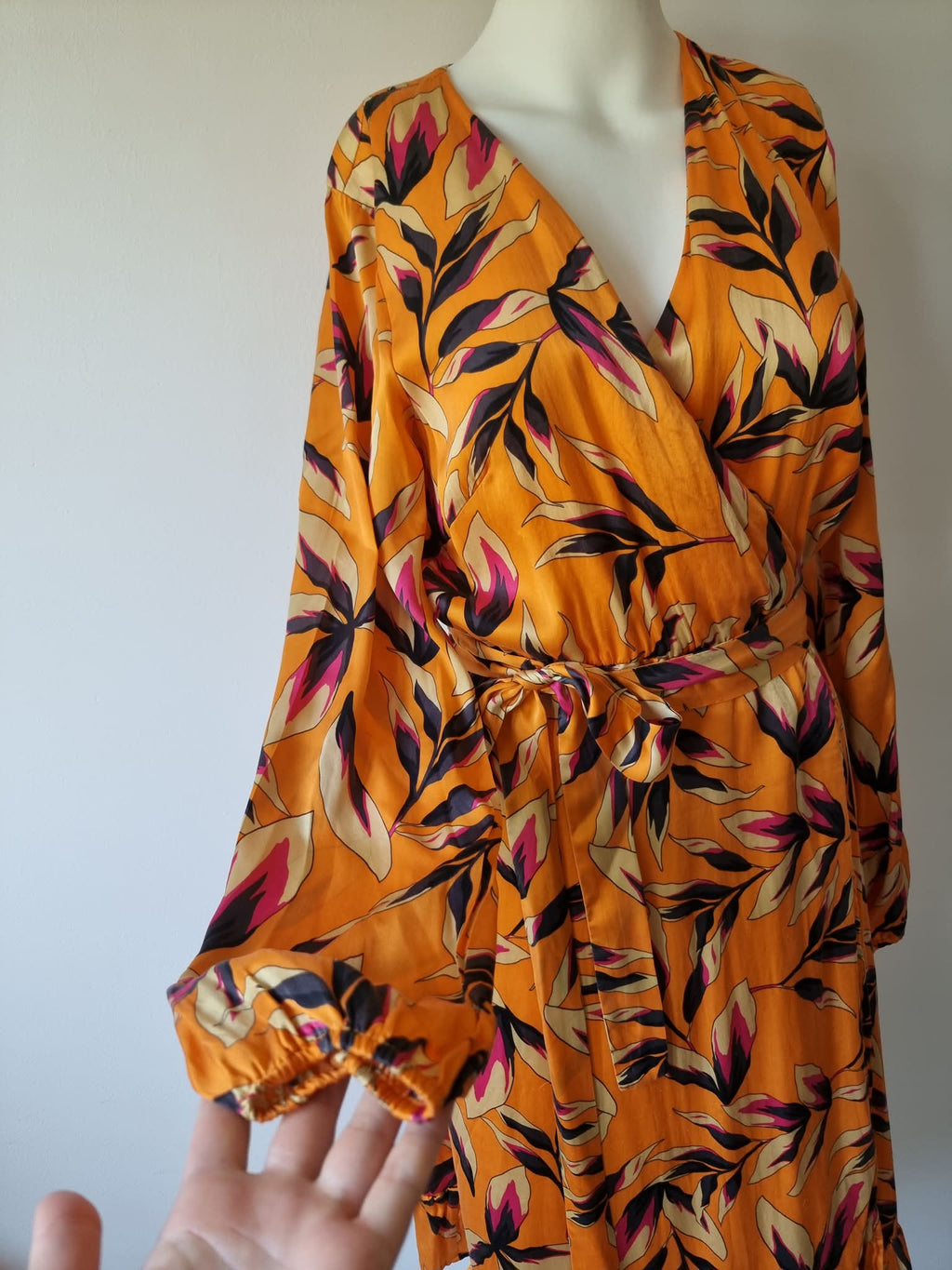 Rochie Gestuz