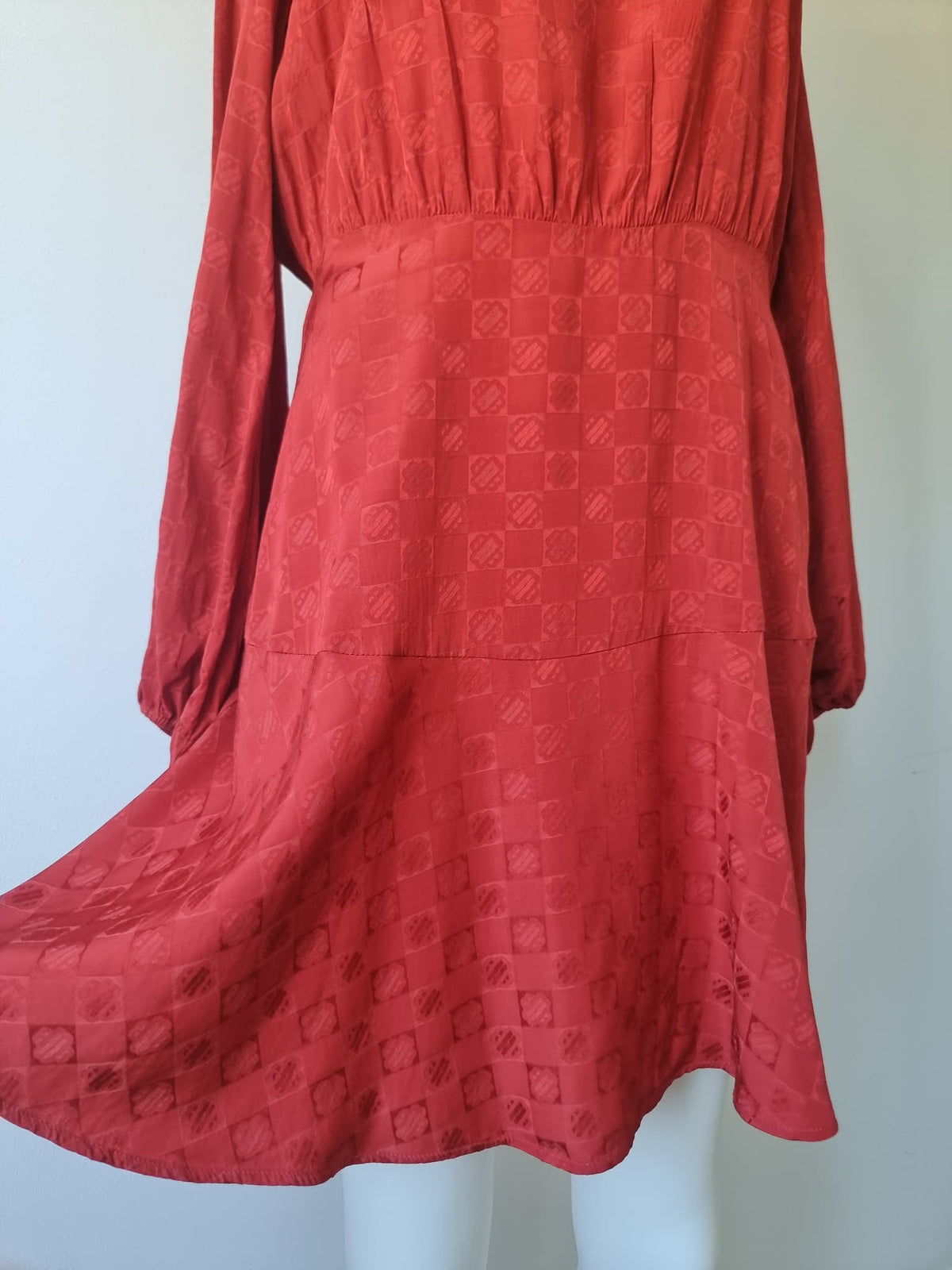 Rochie Maje