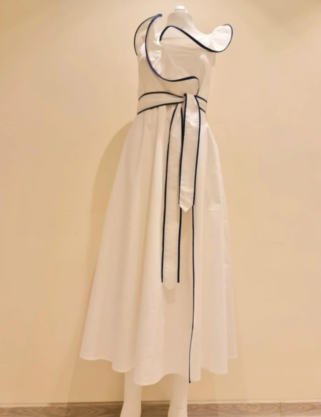 Rochie Rareism