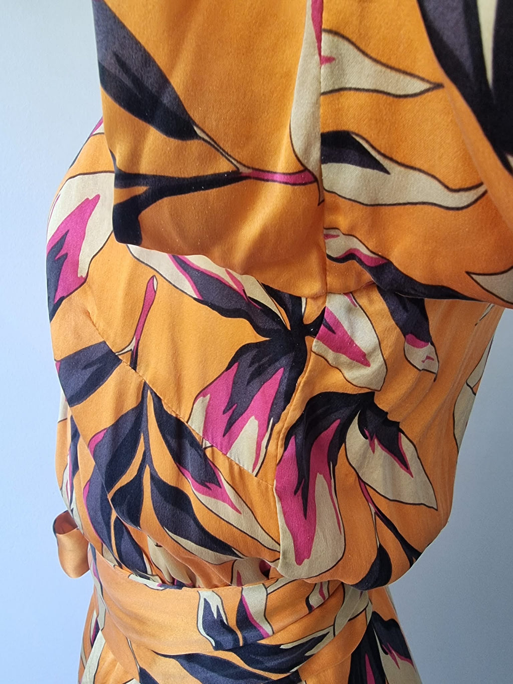 Rochie Gestuz