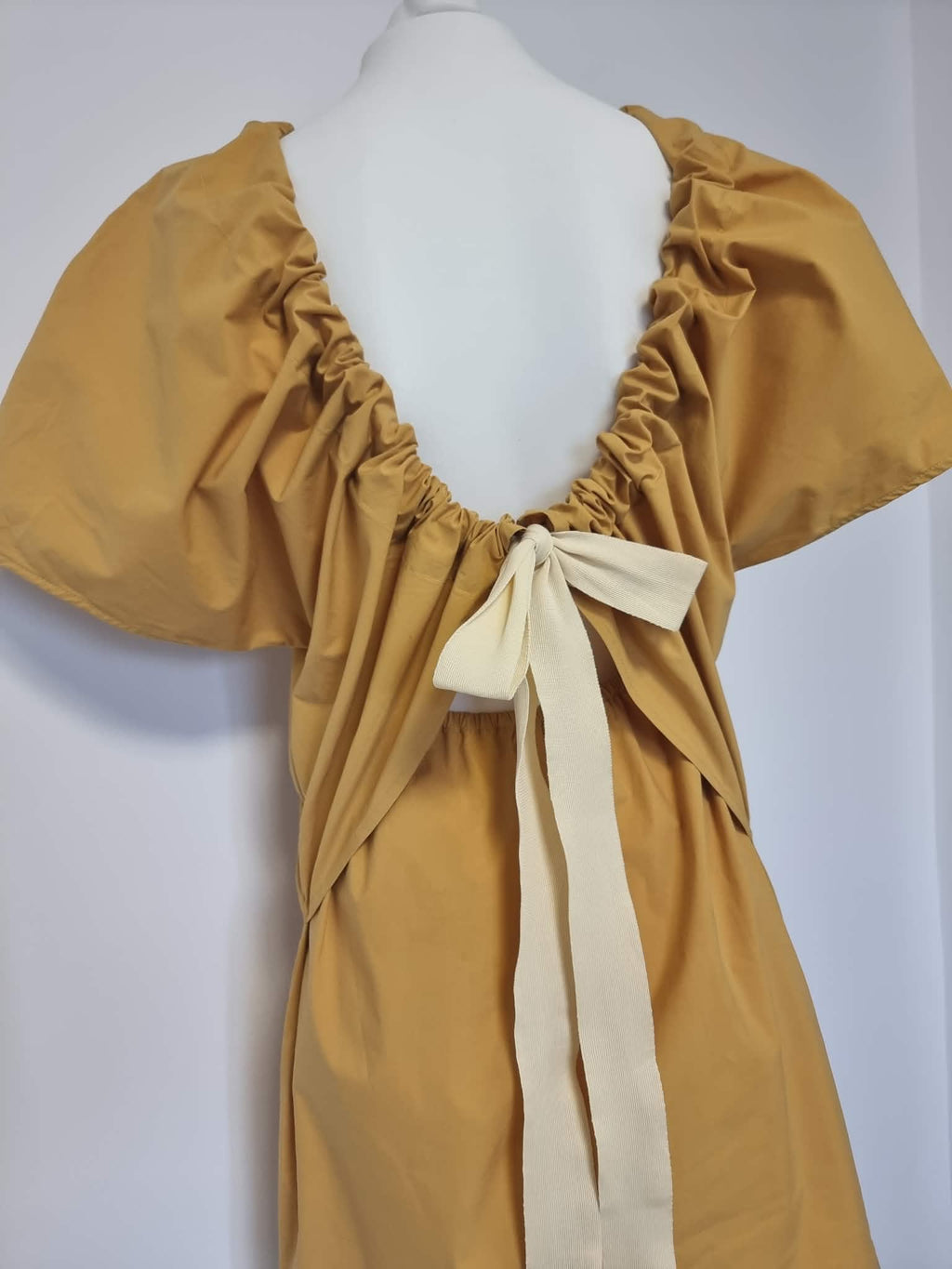 Rochie Liviana Conti