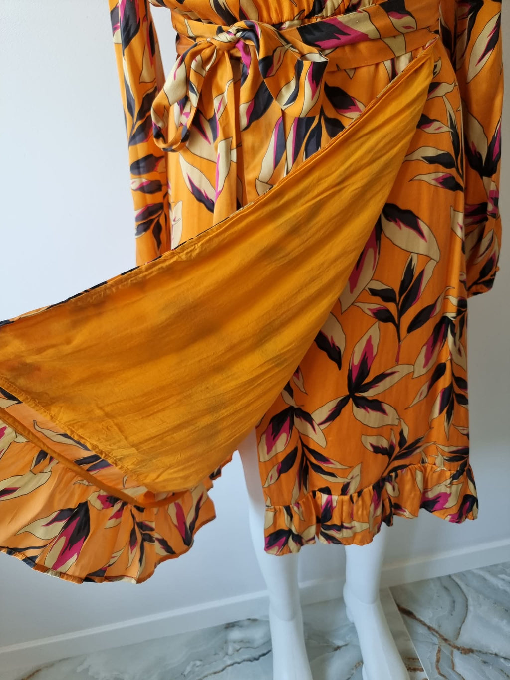 Rochie Gestuz