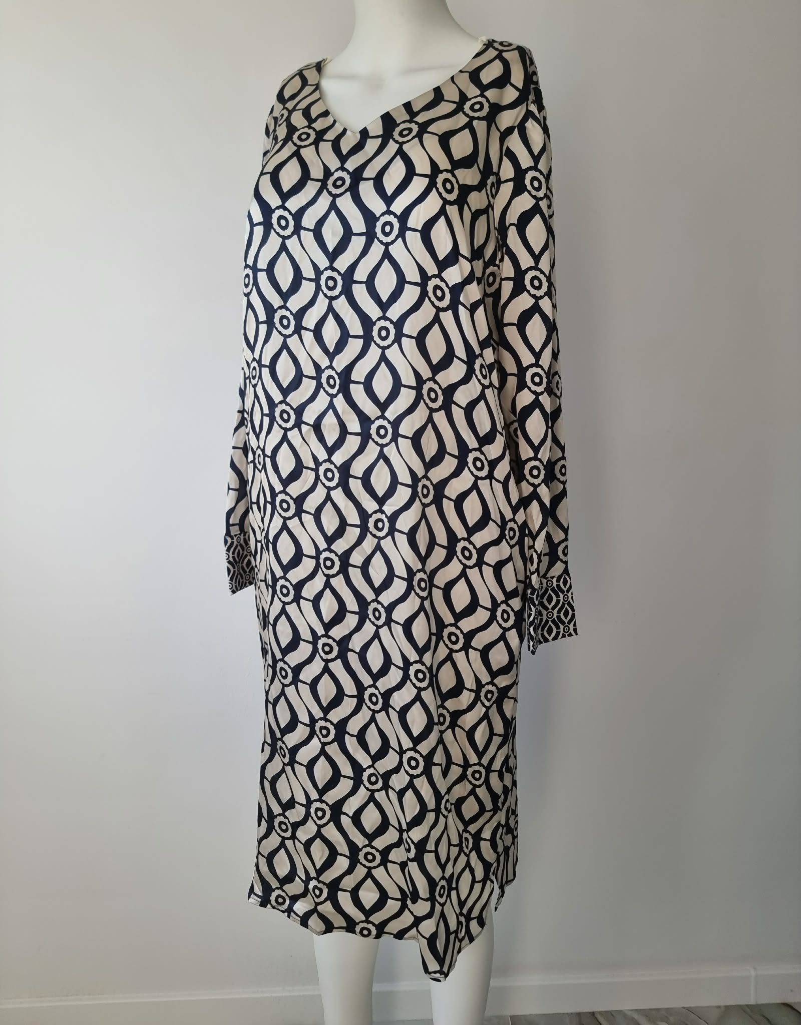 Rochie Max Volmáry