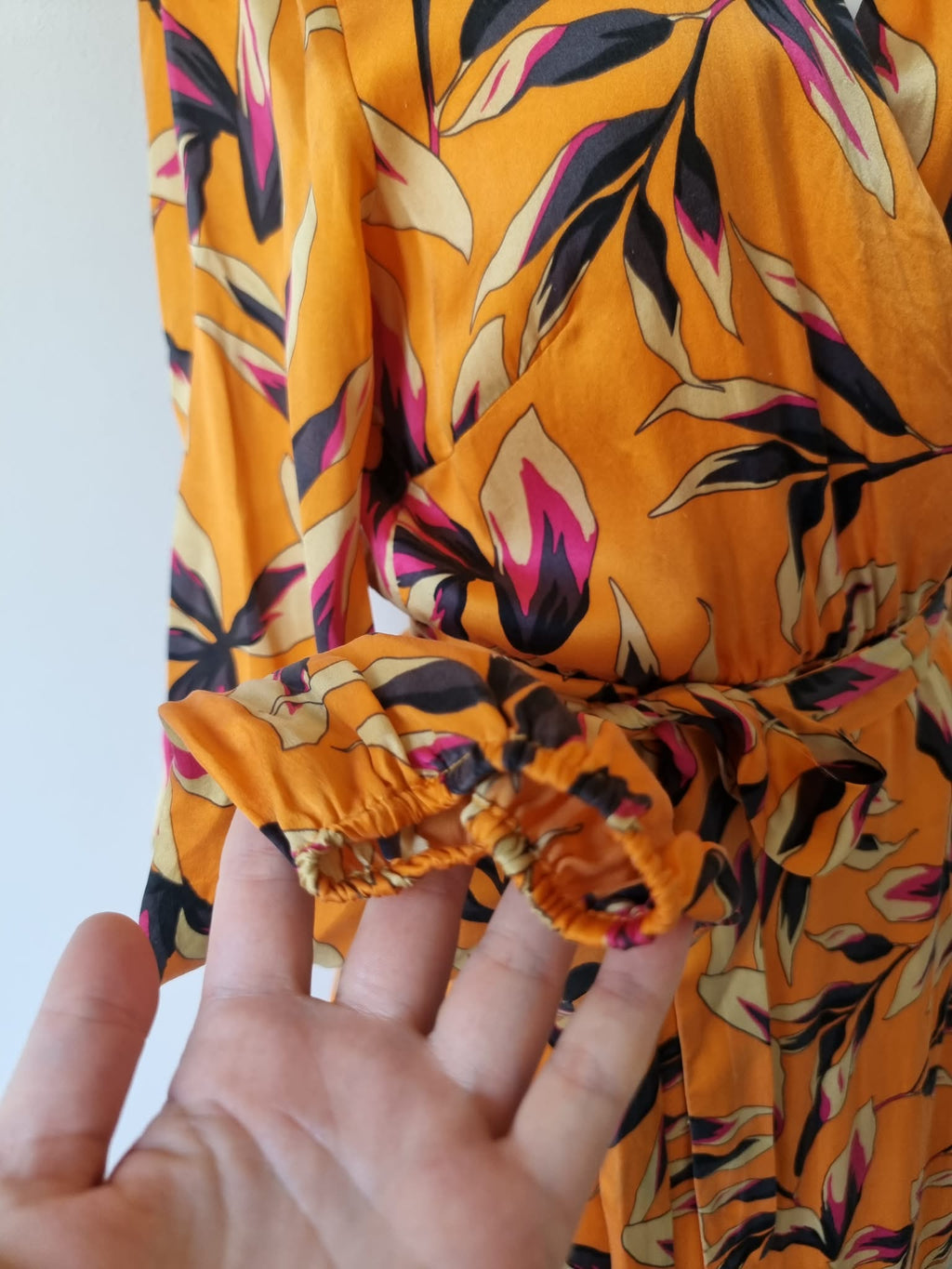 Rochie Gestuz